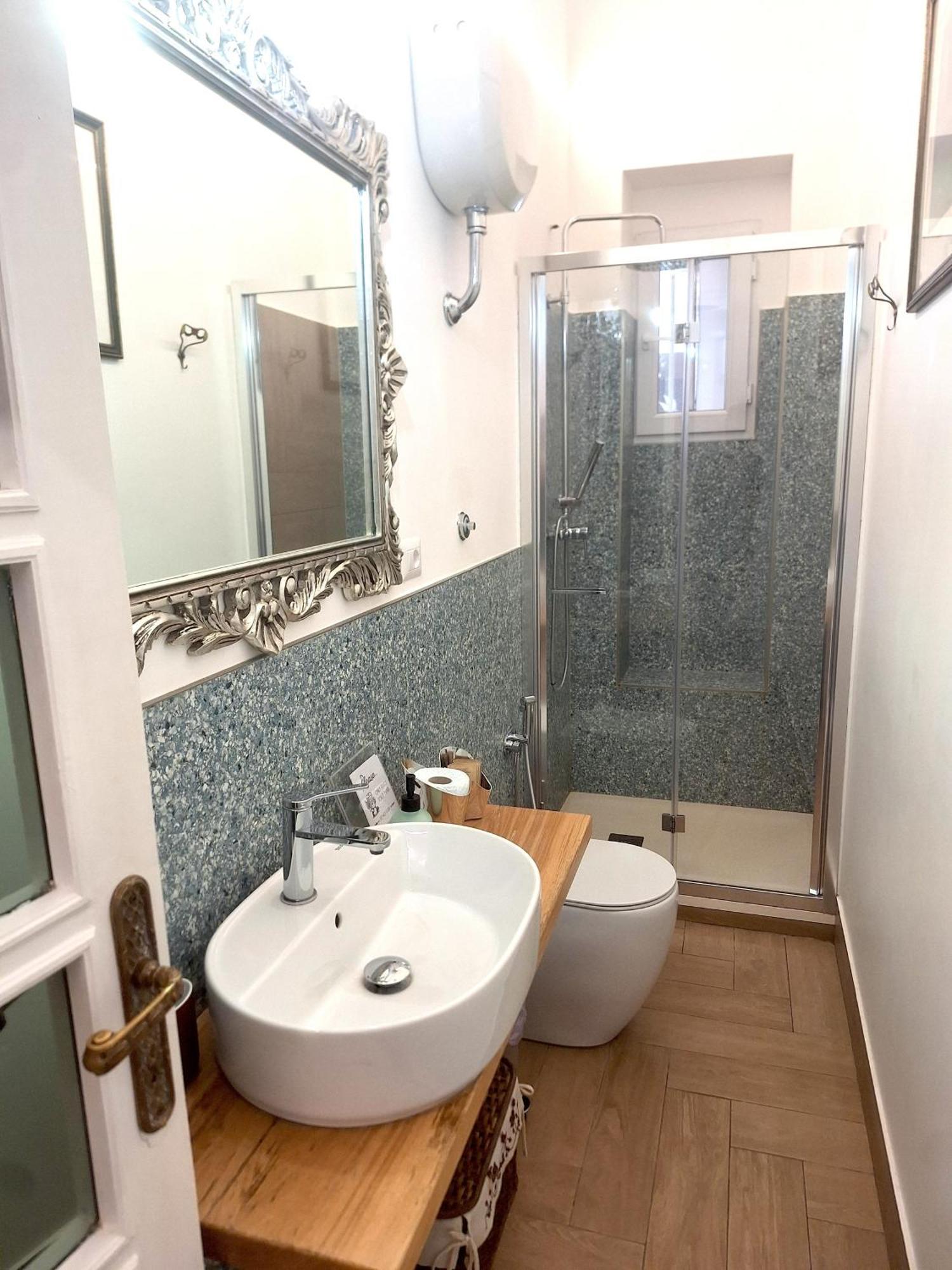 Porta Labicana House -10 Minutes From Termini Station Apartment *